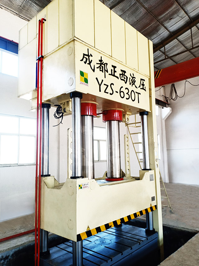 广东东莞液压机需求客户定制的630吨四柱液压机油压机 圆满交货 广东东莞液压机需求客户定制的630吨四柱液压机油压机 圆满交货